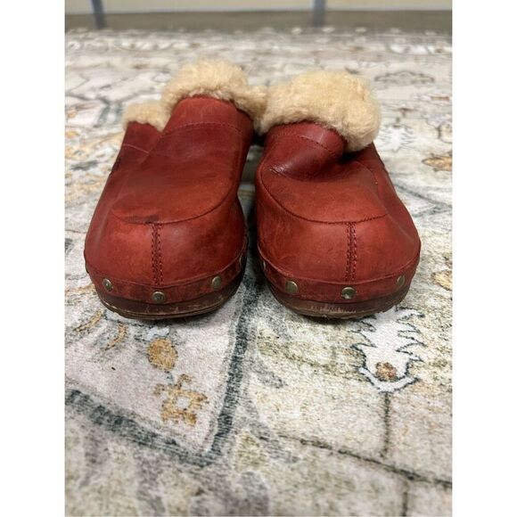 UGG Australia Kalie Clog - Picture 2 of 9